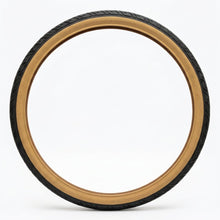 Load image into Gallery viewer, 700 x 38c Tyre (38-622) Black/Gumwall