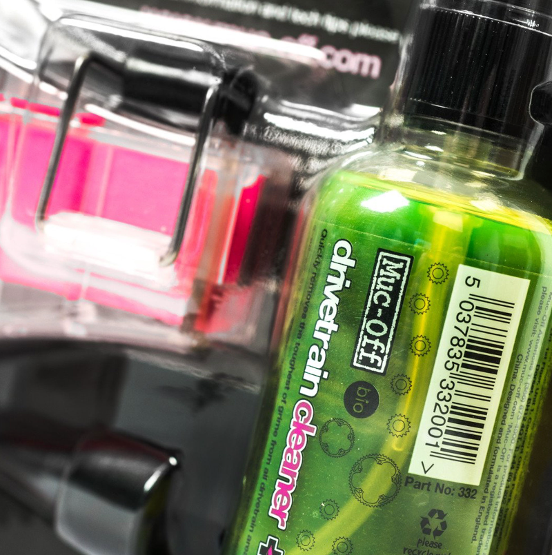 Muc-Off 'X-3 Dirty Chain Machine' Chain Cleaner liquid included