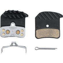 Load image into Gallery viewer, Shimano H03C-MF sintered disc brake pads with cooling fins with spring